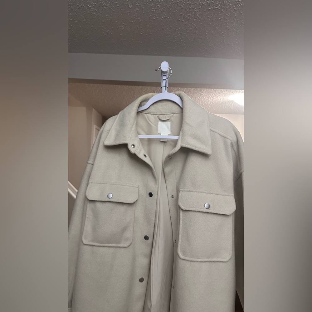 H&M Cream Button-Up Jacket - Picture 4 of 9